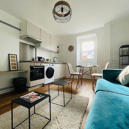Charmant Appartement Au Coeur De Бурж Екстериор снимка